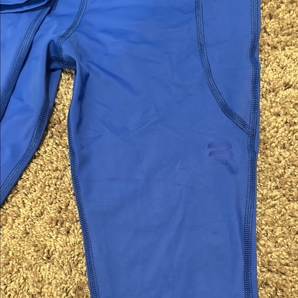 Balenciaga Leggings and Sports Bra Set - Picture 4 of 8